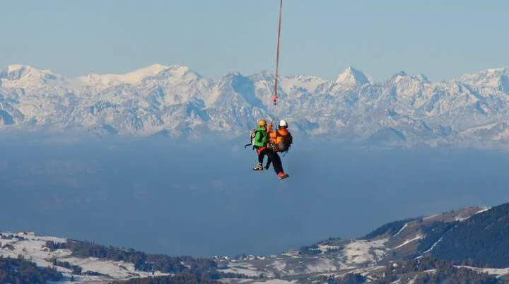 © Rettung am Berg. Foto: AdobeStock/Philipp Franceschini