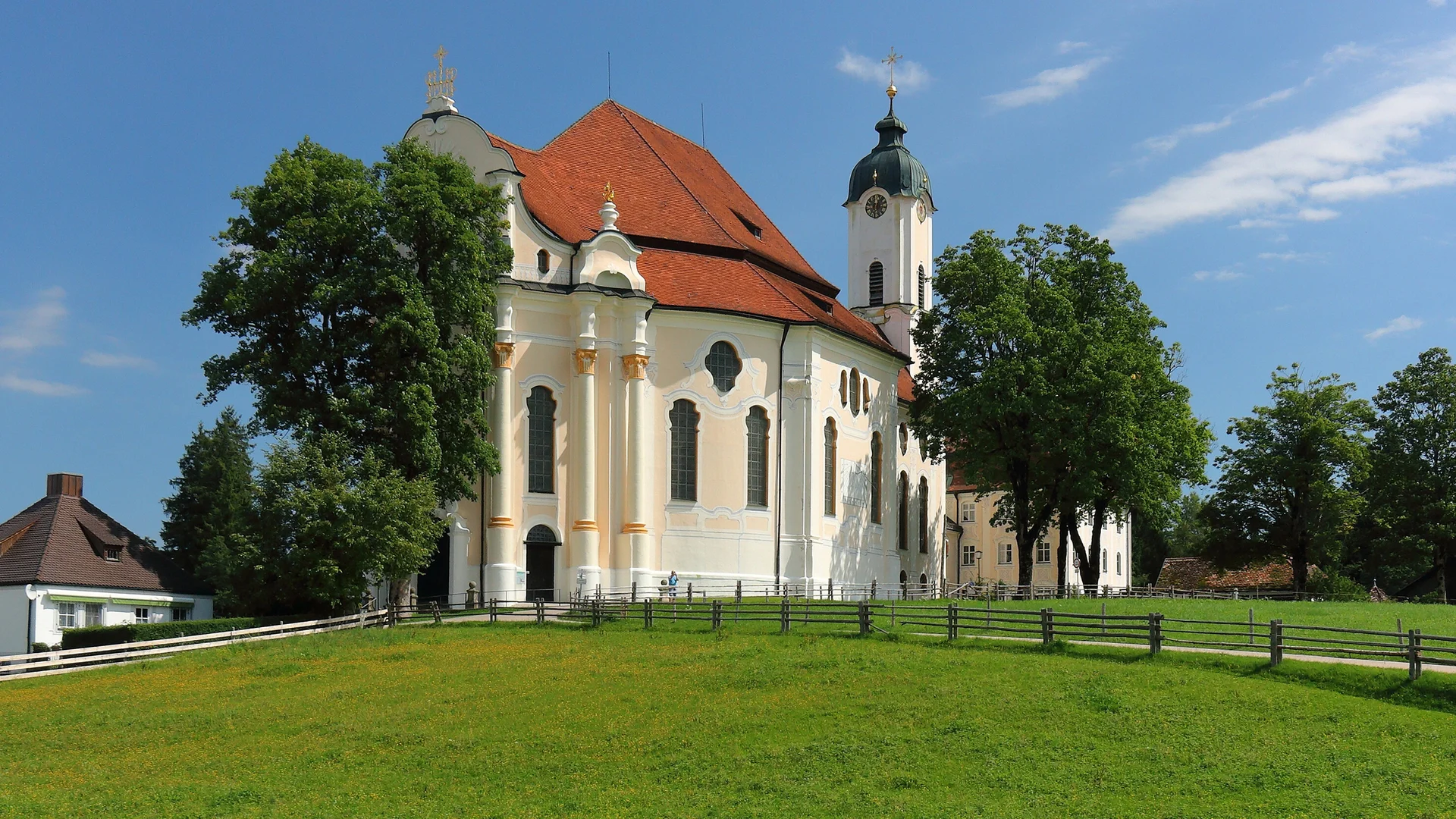 © Martin Falbisoner - Wikipedia