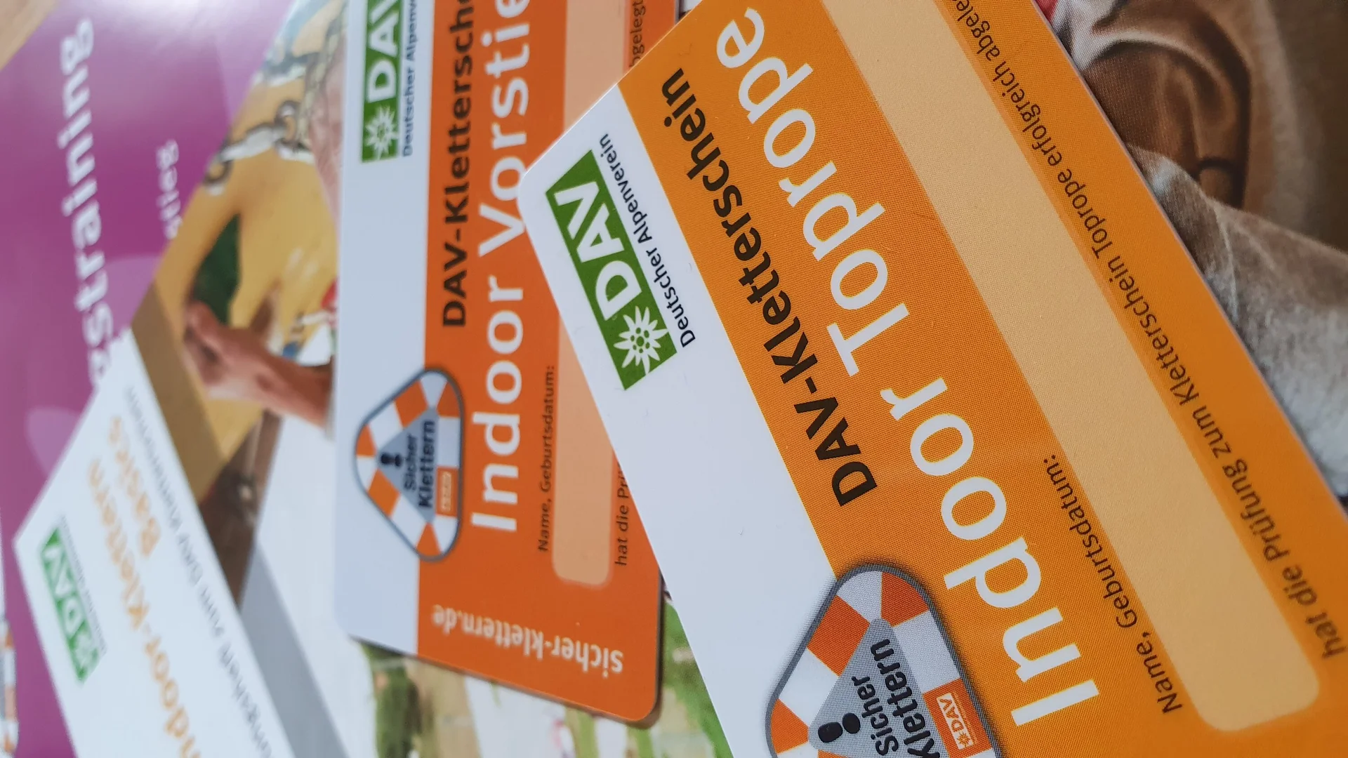 DAV-Kletterscheine für Indoor Vorstieg und Indoor Toprope | © DAV Sektion Geltendorf