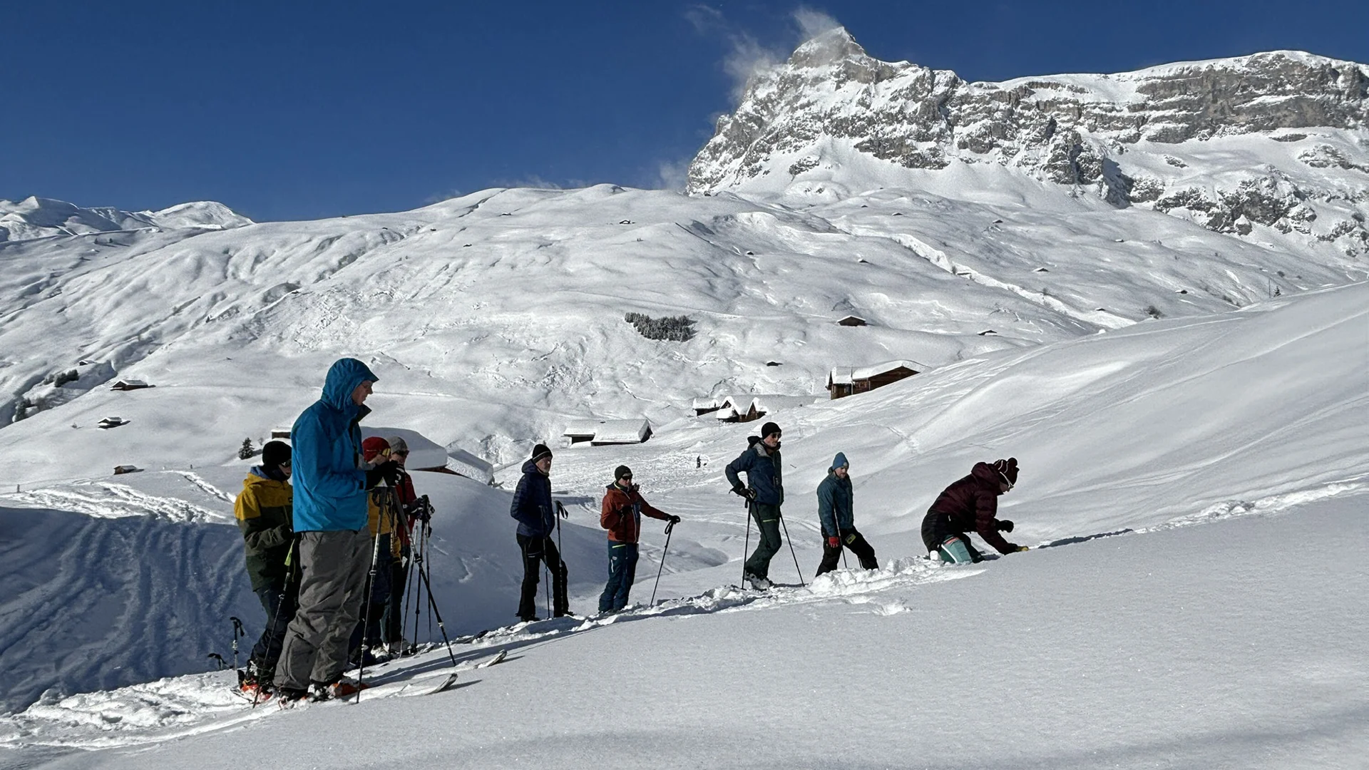 Lawinenverschüttetenkurs in den Bergen  | © DAV Sektion Geltendorf